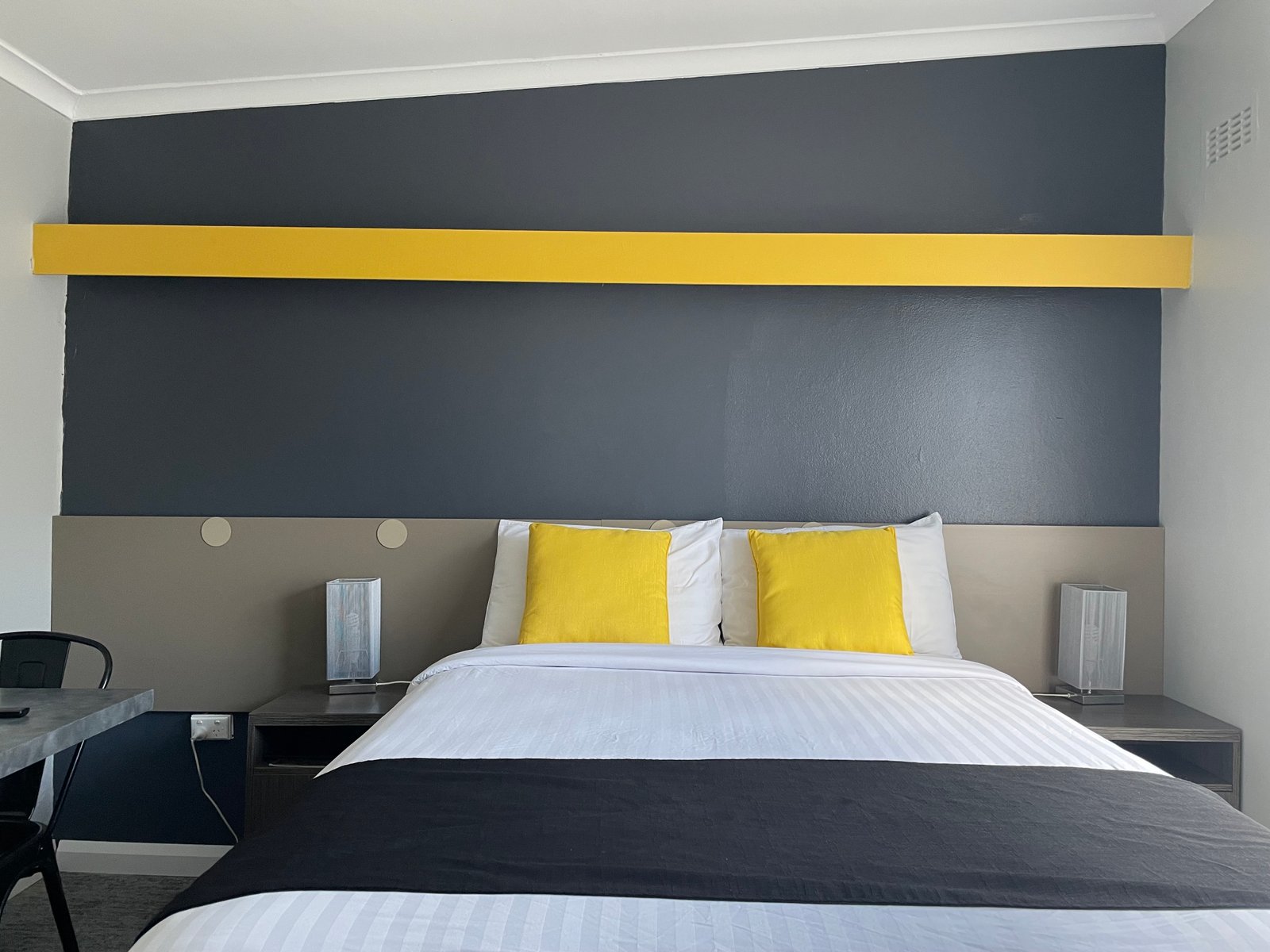 Two Bedroom Unit at Parkway Motel