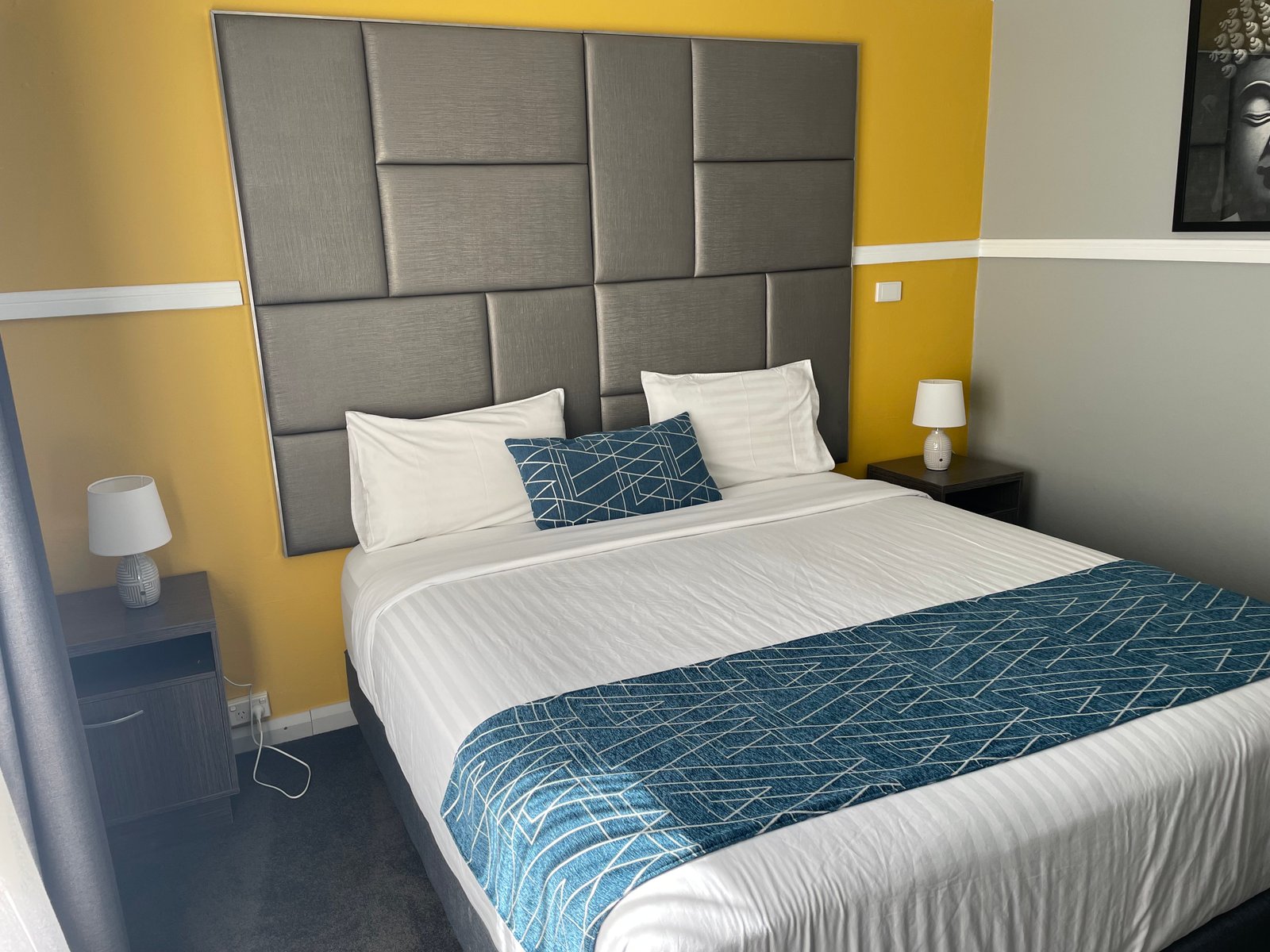 King Room at Parkway Motel